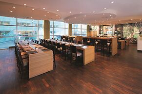 Mövenpick Hotel Amsterdam City Centre