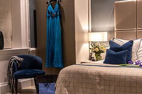 Barnett Hill - Luxury Hotel