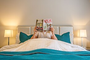 Barnett Hill - Luxury Hotel