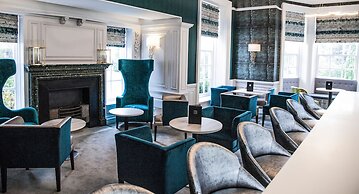 Barnett Hill - Luxury Hotel