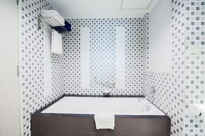 Karon Sea Sands Resort