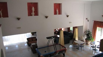 Valsami Hotel Apartments