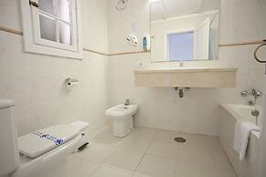 Fergus Club Carema Splash