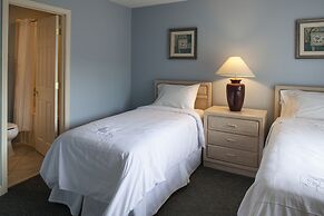 Shipyard Resort by Spinnaker Resorts