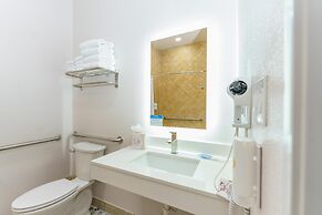 Comfort Suites University Drive