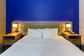 Comfort Suites University Drive