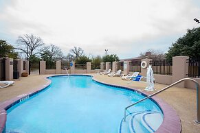 Comfort Suites University Drive