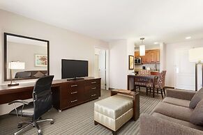 Homewood Suites by Hilton Fargo