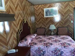 Sunset Motel