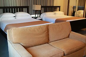 Boulder Twin Lakes Inn