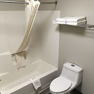 Boulder Twin Lakes Inn