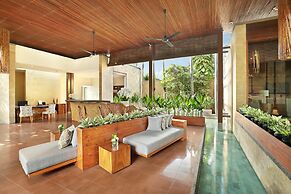 The Elysian Boutique Villa Hotel