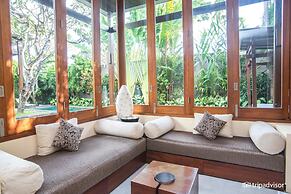 The Elysian Boutique Villa Hotel