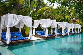 The Elysian Boutique Villa Hotel