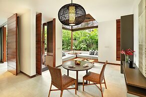 The Elysian Boutique Villa Hotel