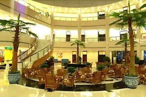 Hongyi Hotel Wuhan University