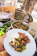 The Ravenala Attitude