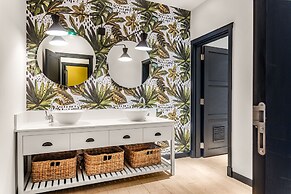 The Ravenala Attitude