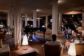 The Ravenala Attitude