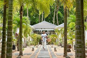 The Ravenala Attitude