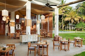 The Ravenala Attitude