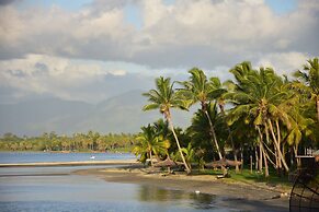 Club Fiji Resort