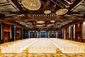 Hilton Sanya Yalong Bay Resort & Spa