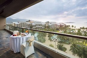 Hilton Sanya Yalong Bay Resort & Spa
