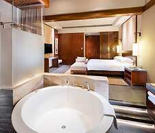 Hilton Sanya Yalong Bay Resort & Spa