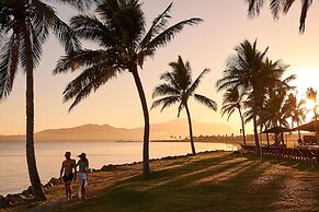 Hilton Fiji Beach Resort and Spa