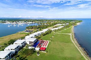 Hilton Fiji Beach Resort and Spa