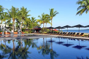 Hilton Fiji Beach Resort and Spa