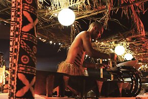 Hilton Fiji Beach Resort and Spa