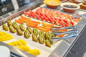 Hilton Fiji Beach Resort and Spa