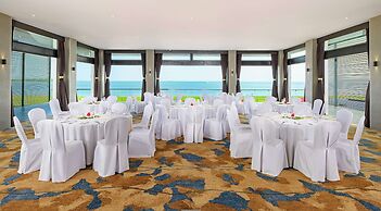 Hilton Fiji Beach Resort and Spa