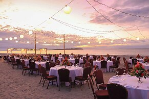 Hilton Fiji Beach Resort and Spa