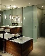 Hilton Fiji Beach Resort and Spa