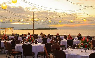 Hilton Fiji Beach Resort and Spa