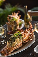 Hilton Fiji Beach Resort and Spa