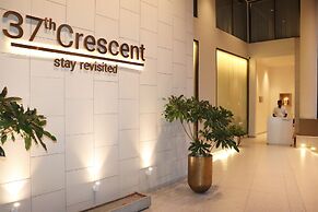 37th Crescent Hotel