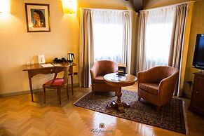 Relaisfranciacorta