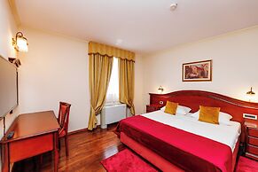 Hotel Savoy