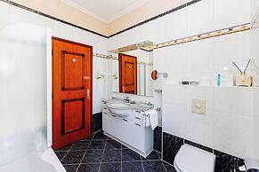 Hotel Savoy