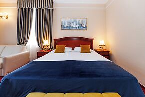 Hotel Savoy