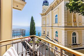 Hotel Savoy