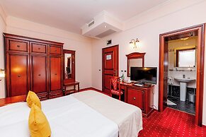 Hotel Savoy