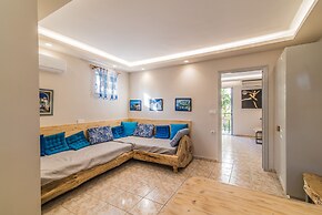 Iniohos Zante Hotel & Suites