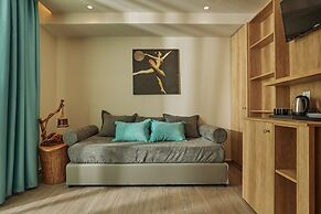 Iniohos Zante Hotel & Suites