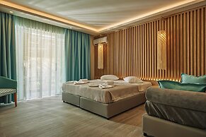 Iniohos Zante Hotel & Suites