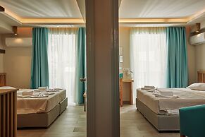 Iniohos Zante Hotel & Suites